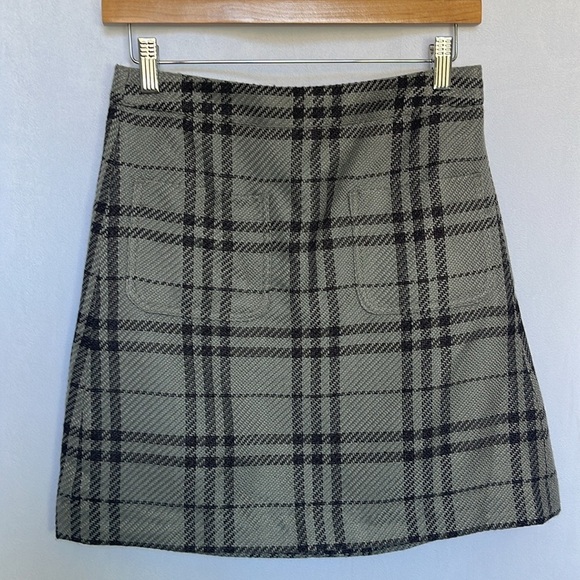 NWT J. Crew Grey Black Plaid Academia High Waist Mini Skirt Size 0 Patch Pockets - Picture 2 of 11